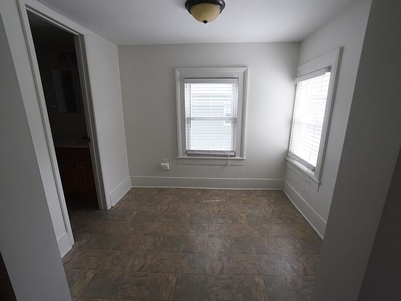 2nd image of 80 Walnut St #2nd