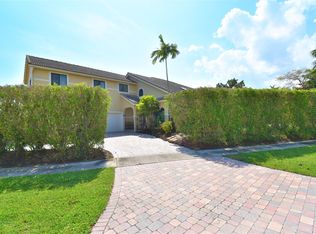 7848 Cummings Ln, Boca Raton, FL 33433