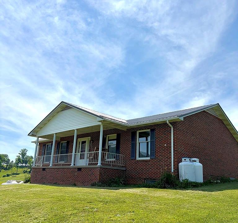 1st image of 108 Meredith Ln