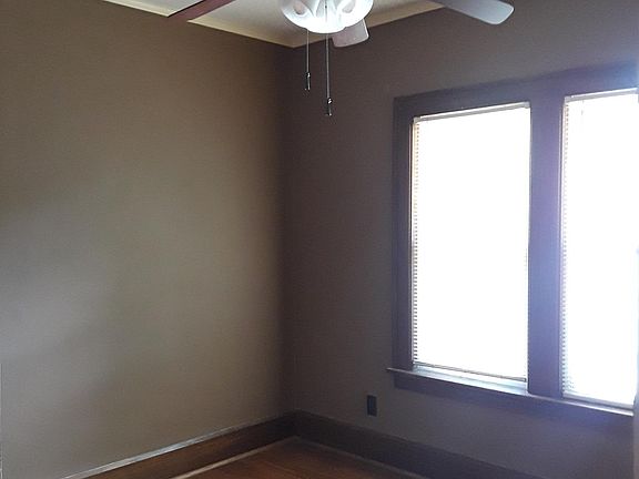 5th image of 414 S Highland Ave #1