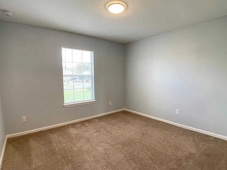 3201 Deer Creek Dr — Photo 32