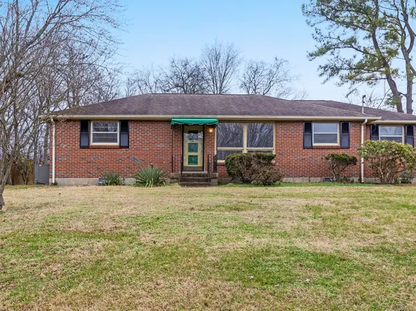 1014 N Graycroft Ave, Madison, TN 37115