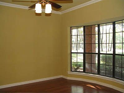 4th image of 625 Bent Wood Ln