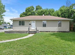 1103 River Dr, Hammond, IN 46324