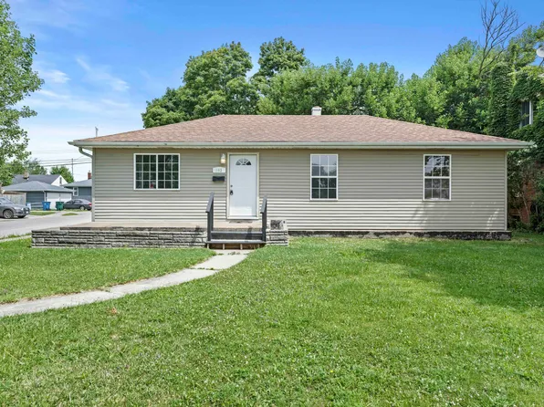 1103 River Dr, Hammond, IN 46324