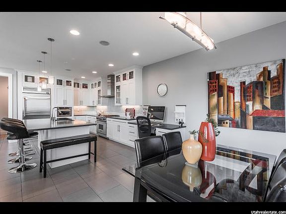 5th image of 2466 S Palomino Dr