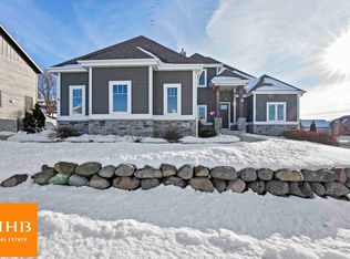 2301 Freshford Dr, Waunakee, WI 53597