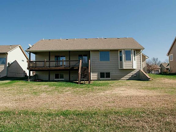 2nd image of 539 N Stonetree Pl