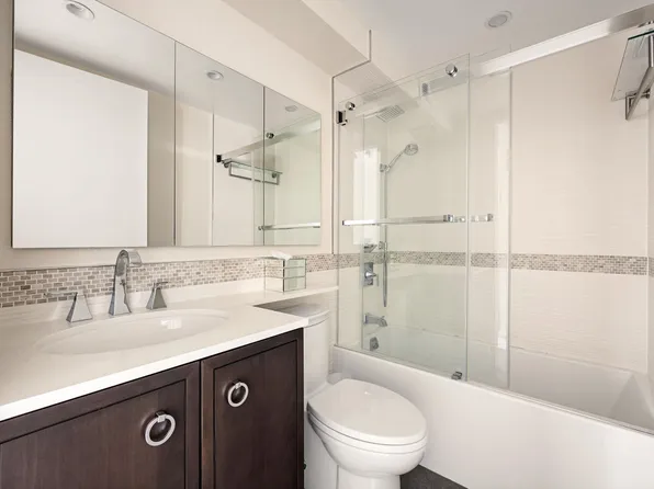 171 East 84th Street image 11 of 18