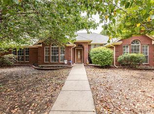 4721 Spoon Drift Dr, Fort Worth, TX 76135