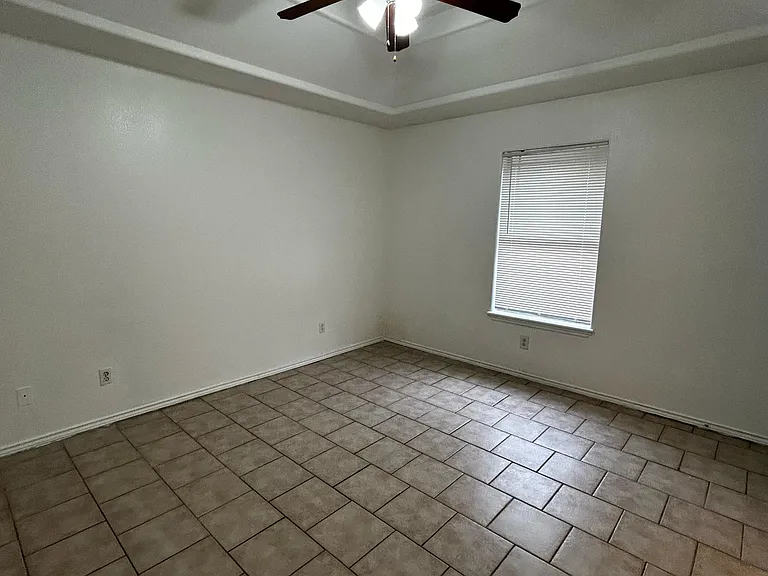 2321 Moonlight Ln #1 — Photo 7