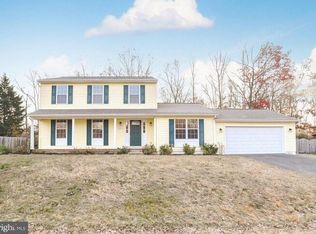 12593 Council Oak Dr, Waldorf, MD 20601