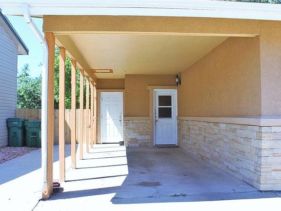 4th image of 913 Dogwood Ave