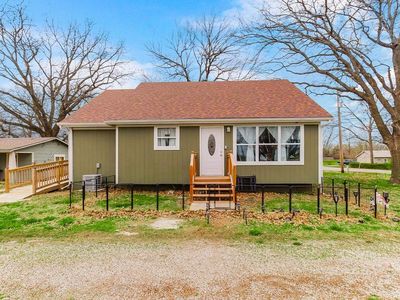 414 E 8th St, Wellsville, KS, 66092