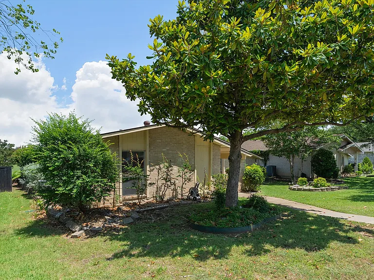 3020 Ravine Trl — Photo 24
