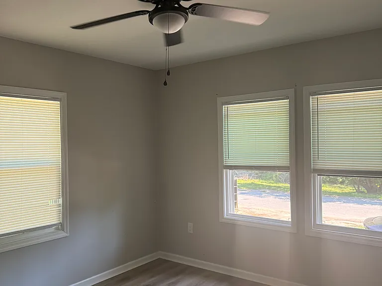 1731 Ethel St — Photo 5