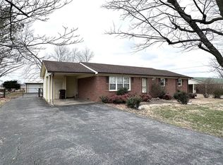 2103 Detour Rd, Bowling Green, KY 42101
