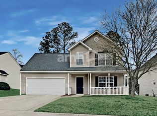 1942 Sterling Hill Dr, Fuquay Varina, NC 27526