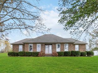 440 Flanagan Station Rd, Winchester, KY 40391