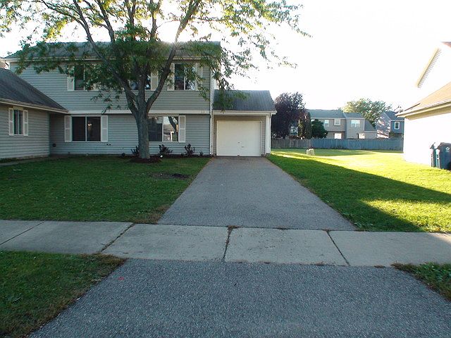 1st image of 1441 Andover Dr