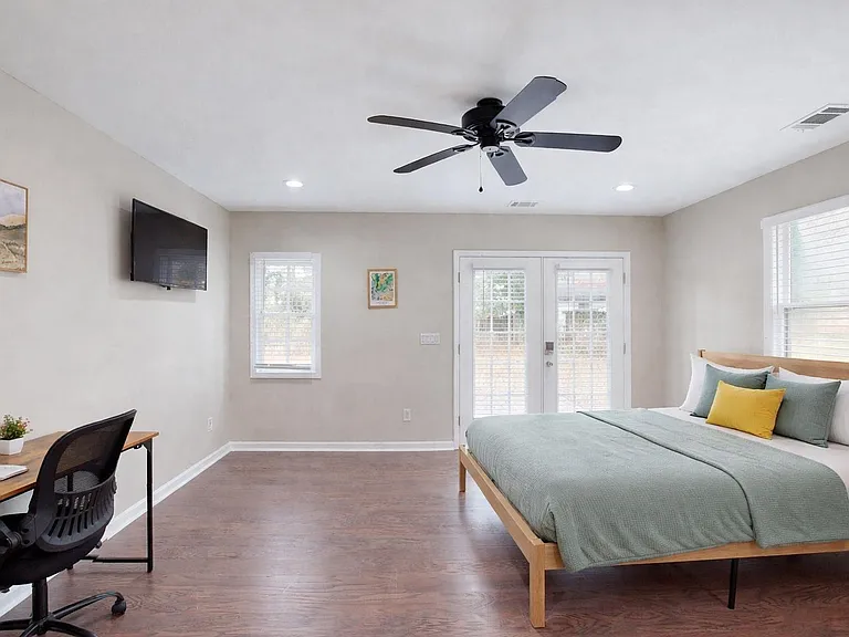 3302 McAfee Rd — Photo 5