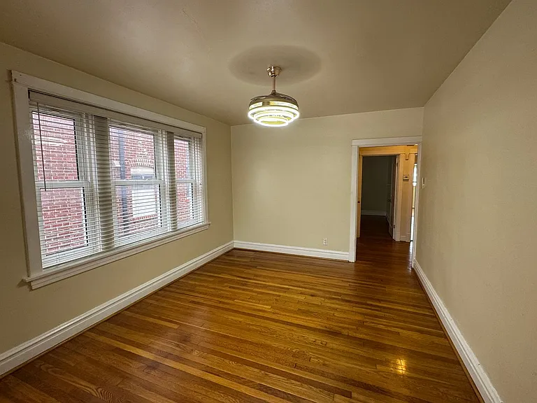 4645 Wilcox Ave — Photo 8