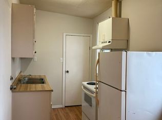 924 Windsor Ave #5, Windsor, ON N9A1K2