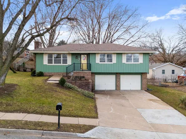 3714 Terrace Dr, Omaha, NE 68134