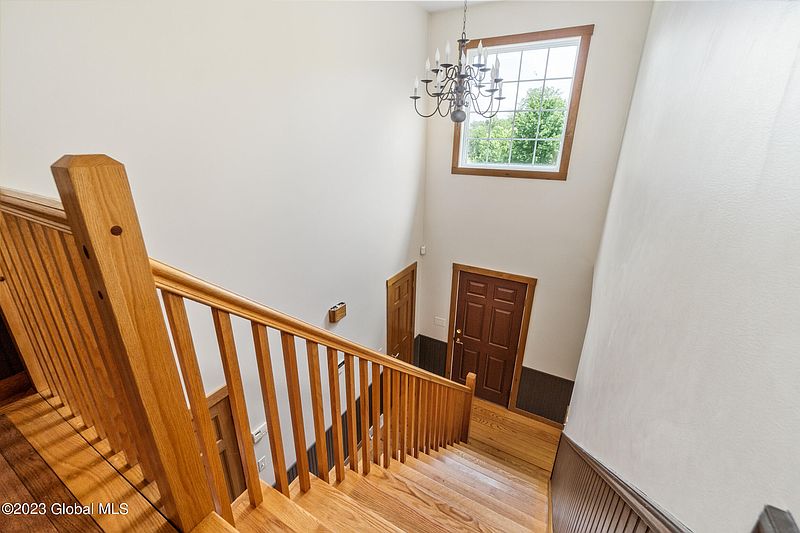 2nd image of 771 Grooms Road