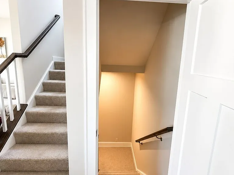 805 Llanelli Dr — Photo 39