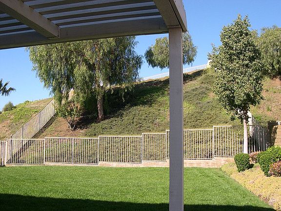 4th image of 28523 Hidden Hills Dr