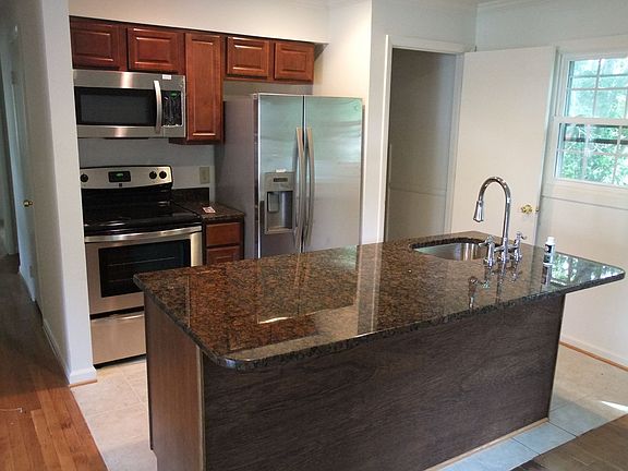 2nd image of 13407 Orchard Dr