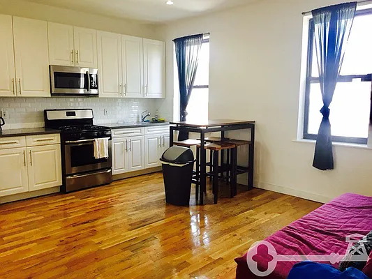 Rented by Brooklyn Key | media 2