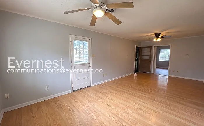 8316 Dottley Dr — Photo 9