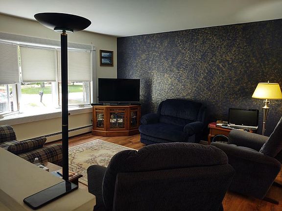 5th image of 137 Bernice Ln
