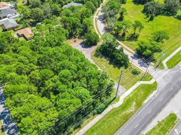 3493 S Ridgewood Ave #4, Edgewater, FL 32141