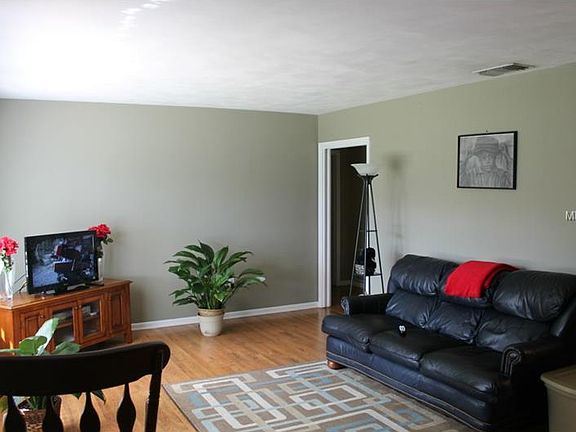 2nd image of 227 Kilmer Ln