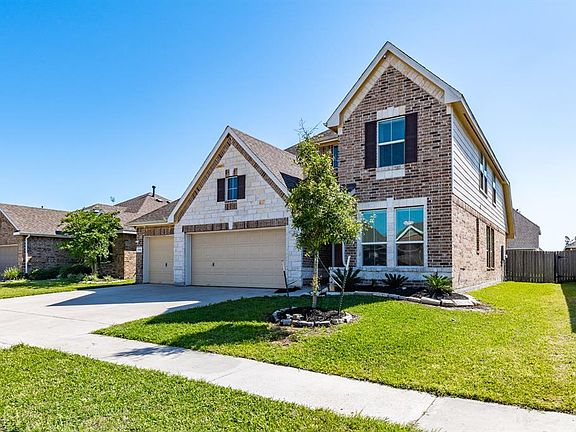 5th image of 8314 Bay Harbor Cir