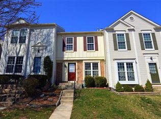 12128 Wedgeway Ct, Fairfax, VA 22033