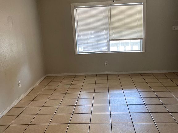3rd image of 201 S Mitchell St #4