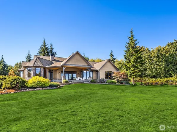 39171 NE No Name Place, Hansville, WA 98340