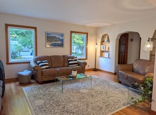 421 3rd St NE, Faribault, MN 55021