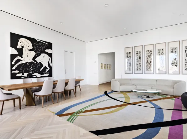 432 Park Avenue image 3 of 15