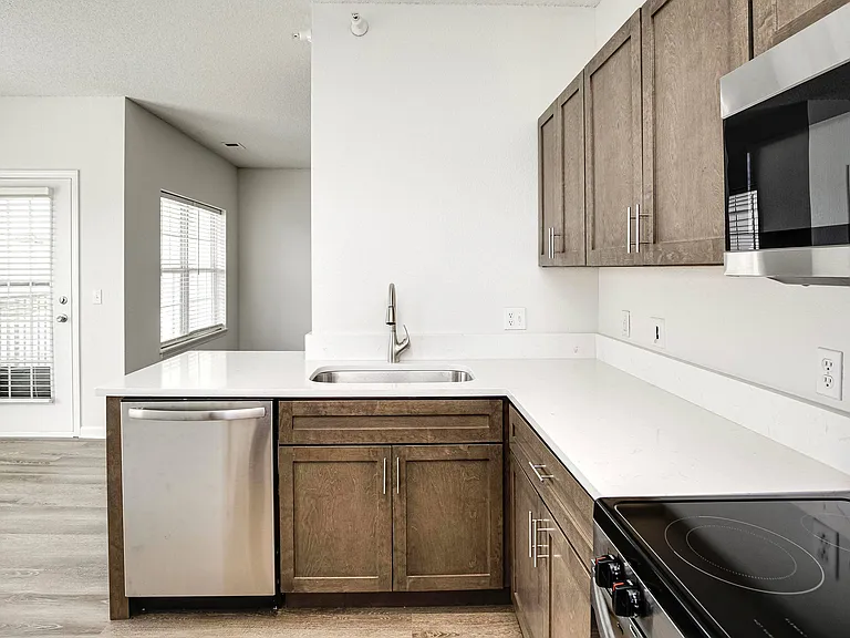Autumn Grove Apartments — Photo 46