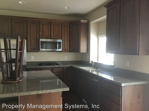 2nd image of 5929 W Cliff Rose Court 8270 S