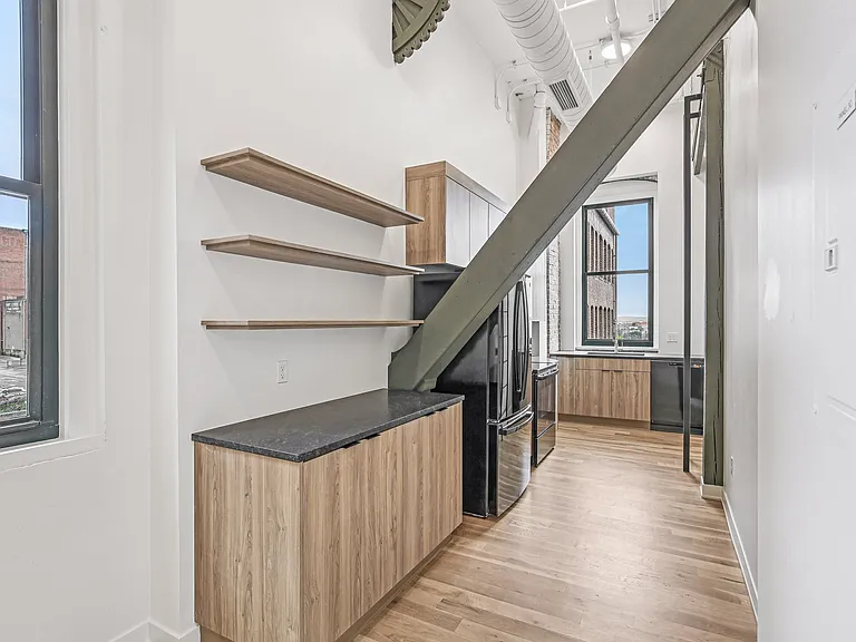 The Marshall Lofts — Photo 10
