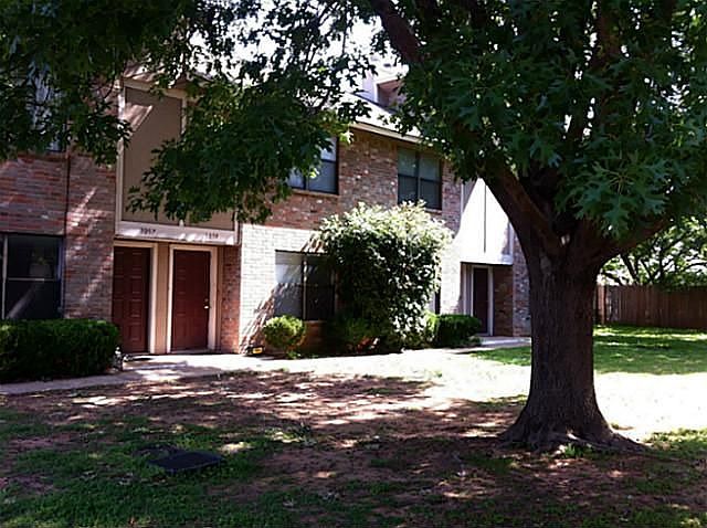 1st image of 3061 W Sycamore Cir