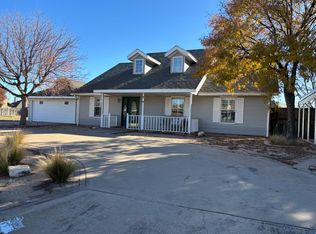 2 Comanche Ln, Ransom Canyon, TX 79366