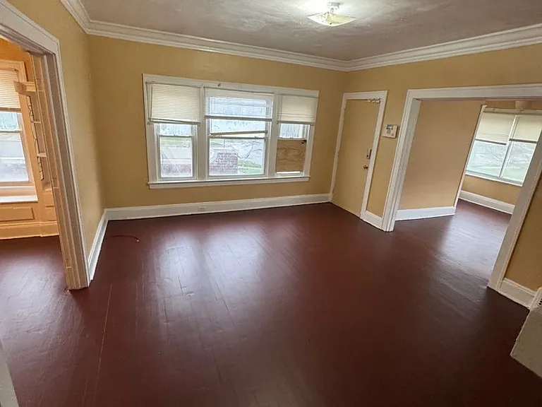 1633 Eddington Rd — Photo 13