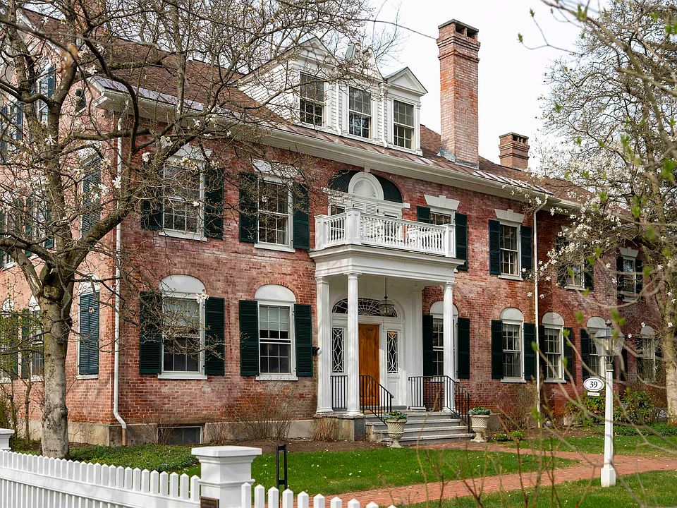 1st image of 39 Elm Street #B